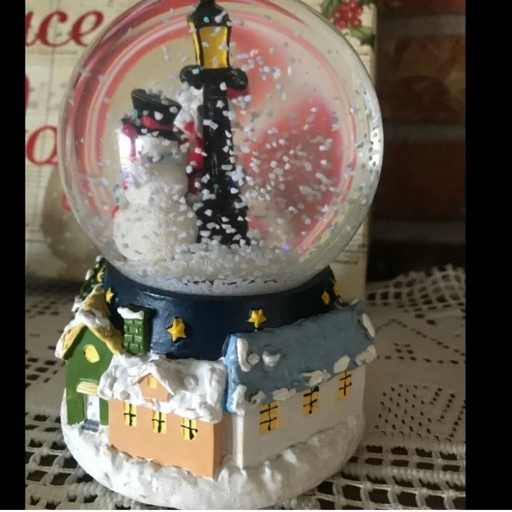 ❤️ Vintage Nightmare Before Christmas Snow Globe‼️FINAL SALE